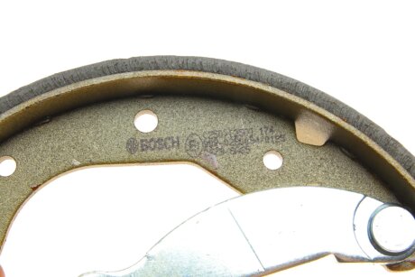 Колодки ручного (стоячого) тормоза bosch 0986487213