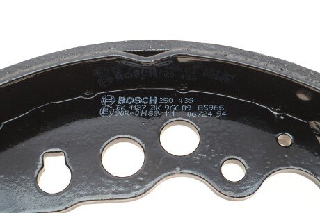 Колодки ручного (стоячого) гальма bosch 0986487616