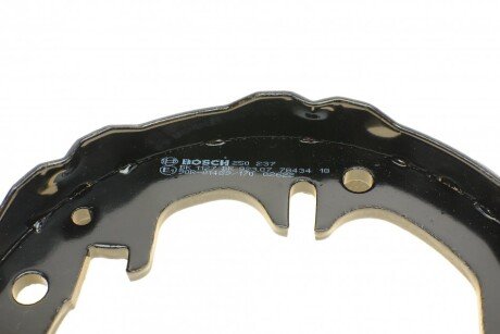 Колодки ручного (стоячого) тормоза bosch 0986487680