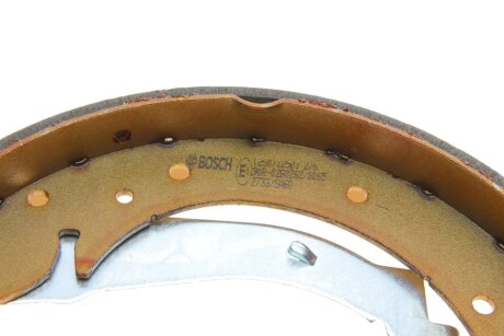 Колодки ручного (стоячого) тормоза bosch 0986487749