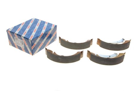 Колодки ручного (стоячого) тормоза bosch 0986487749