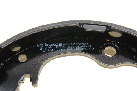 Колодки ручного (стоячого) гальма bosch 0986487779