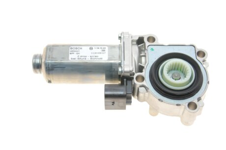 Моторчик дворника (стеклоочистителя) bosch 0130008527