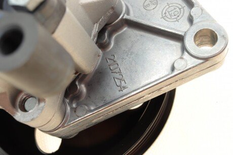 Насос гідропідсилювача керма bosch KS00000686