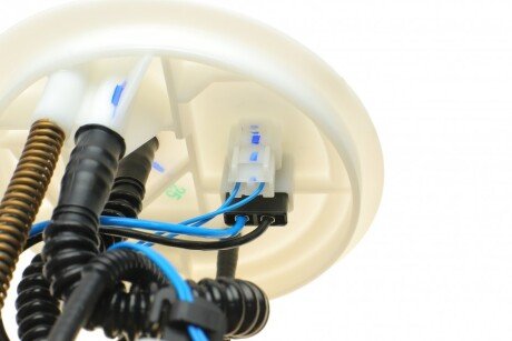 Насос топливный электрический bosch 0580203004