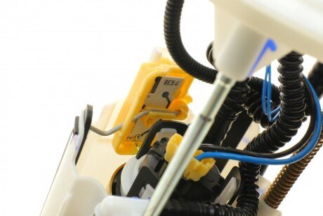 Насос топливный электрический bosch 0580203004