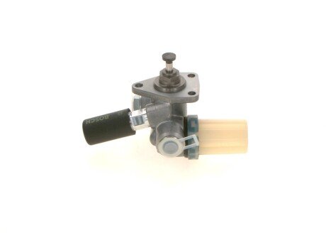 Насос топливоподающий bosch 0440008108