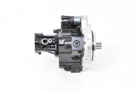 Паливний насос common rail bosch 0 445 020 208