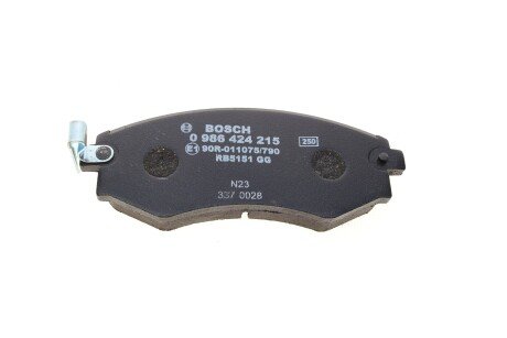 Передні тормозні (гальмівні) колодки bosch 0 986 424 215