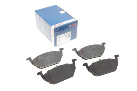 Передние тормозные колодки bosch 0986424364 на Сеат Mii