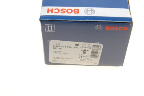 Передні тормозні (гальмівні) колодки bosch 0986424596