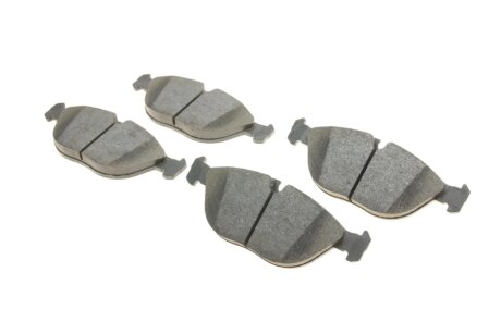 Передні тормозні (гальмівні) колодки bosch 0986424649