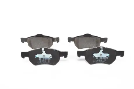 Передние тормозные колодки bosch 0986424668