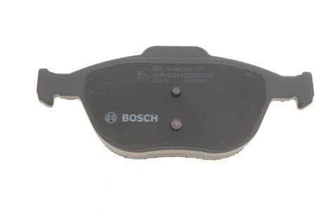 Передні тормозні (гальмівні) колодки bosch 0986424701