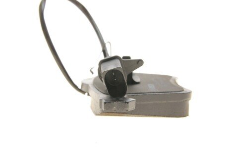 Передні тормозні (гальмівні) колодки bosch 0986424780