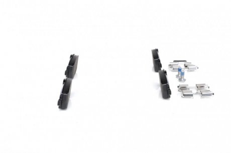 Передние тормозные колодки bosch 0986424792