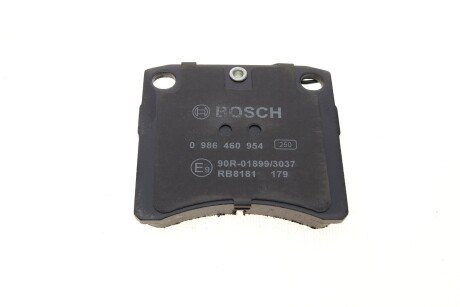 Передні тормозні (гальмівні) колодки bosch 0986460954