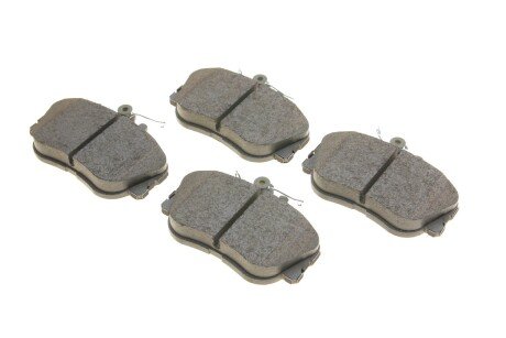 Передние тормозные колодки bosch 0986460977