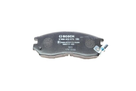 Передні тормозні (гальмівні) колодки bosch 0986460979
