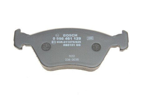 Передние тормозные колодки bosch 0 986 461 129