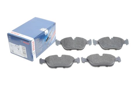 Передние тормозные колодки bosch 0986461752