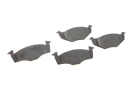 Передние тормозные колодки bosch 0986494005