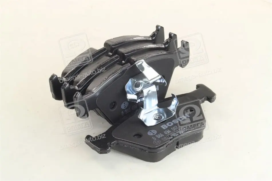 Передние тормозные колодки bosch 0986494007