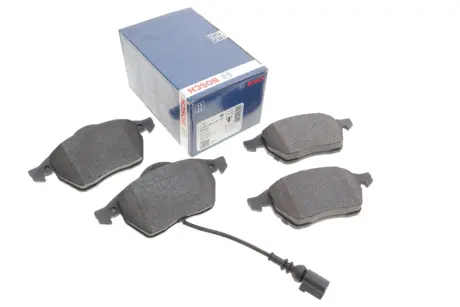 Передні тормозні (гальмівні) колодки Bosch 0 986 494 018