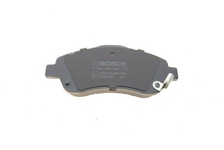 Передні тормозні (гальмівні) колодки bosch 0986494054