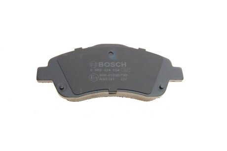 Передні тормозні (гальмівні) колодки bosch 0986494054