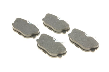 Передние тормозные колодки bosch 0986494058