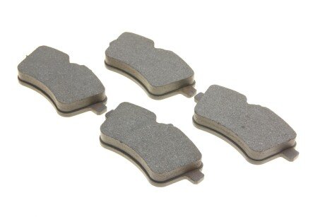 Передние тормозные колодки bosch 0986494085