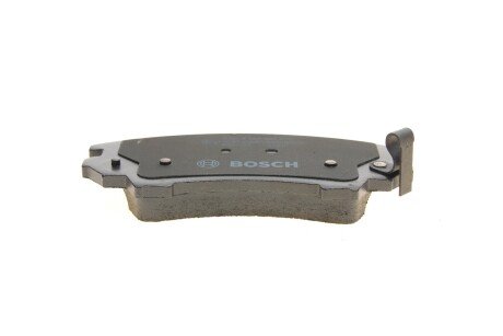 Передние тормозные колодки bosch 0 986 494 275