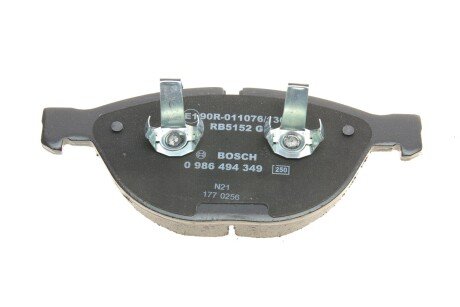 Передние тормозные колодки bosch 0986494349