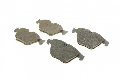 Передні тормозні (гальмівні) колодки bosch 0986494354