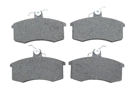 Передние тормозные колодки bosch 0986494533 на Тойота Королла е90