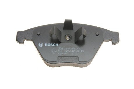 Передние тормозные колодки bosch 0 986 495 082