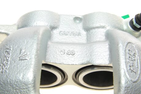 Передний тормозной суппорт bosch 0986134573