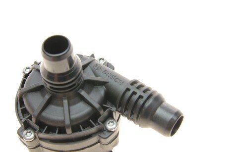 Помпа водяна bosch 0392023487