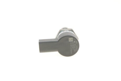 Редукционный клапан давления топлива CR MB VITO,A,C,E,S,Viano 2.0-2.2CDI bosch 0281002494