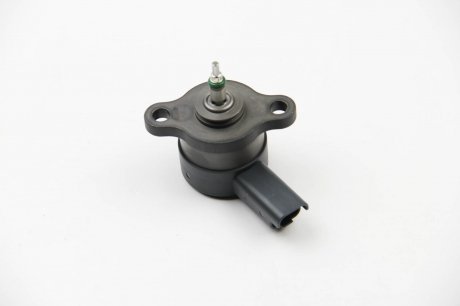 Редукционный клапан давления топлива CR PSA bosch 0281002493 на Ситроен С5