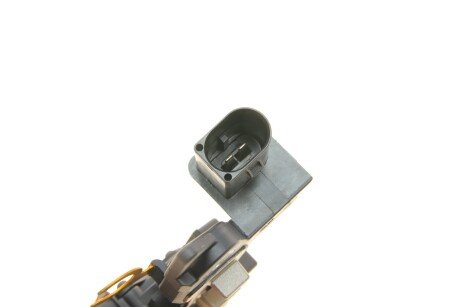 Реле-регулятор напряжения генератора bosch F00MA45222