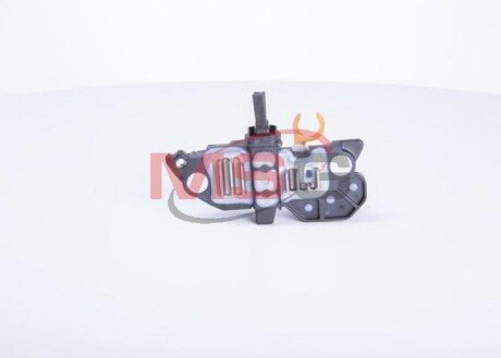 Реле-регулятор напряжения генератора bosch F00MA45247