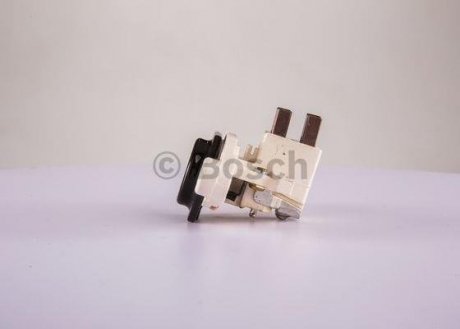 Реле зарядки, OM601-602/616-617 DB207-410 (12v) bosch 1 197 311 090