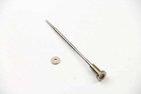 Шток форсунки топливной MB CDI bosch F00VC01051