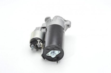 Стартер bosch 0001110138