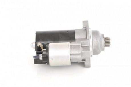 Стартер bosch 0001121026