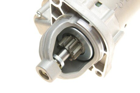 Стартер bosch 1986S01014