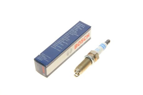 Свеча зажигания bosch 0242135559 на Акура Мдх
