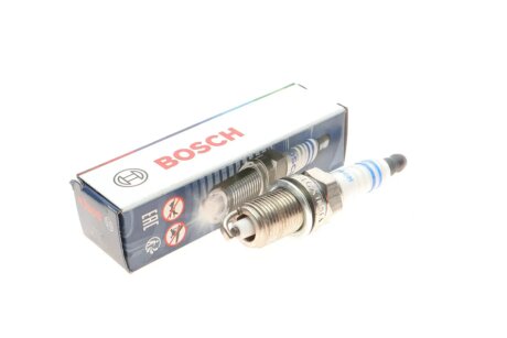 Свеча зажигания bosch 0242229576